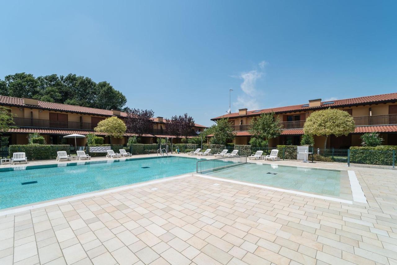 Villaggio Tamerici Lignano Sabbiadoro Exterior photo
