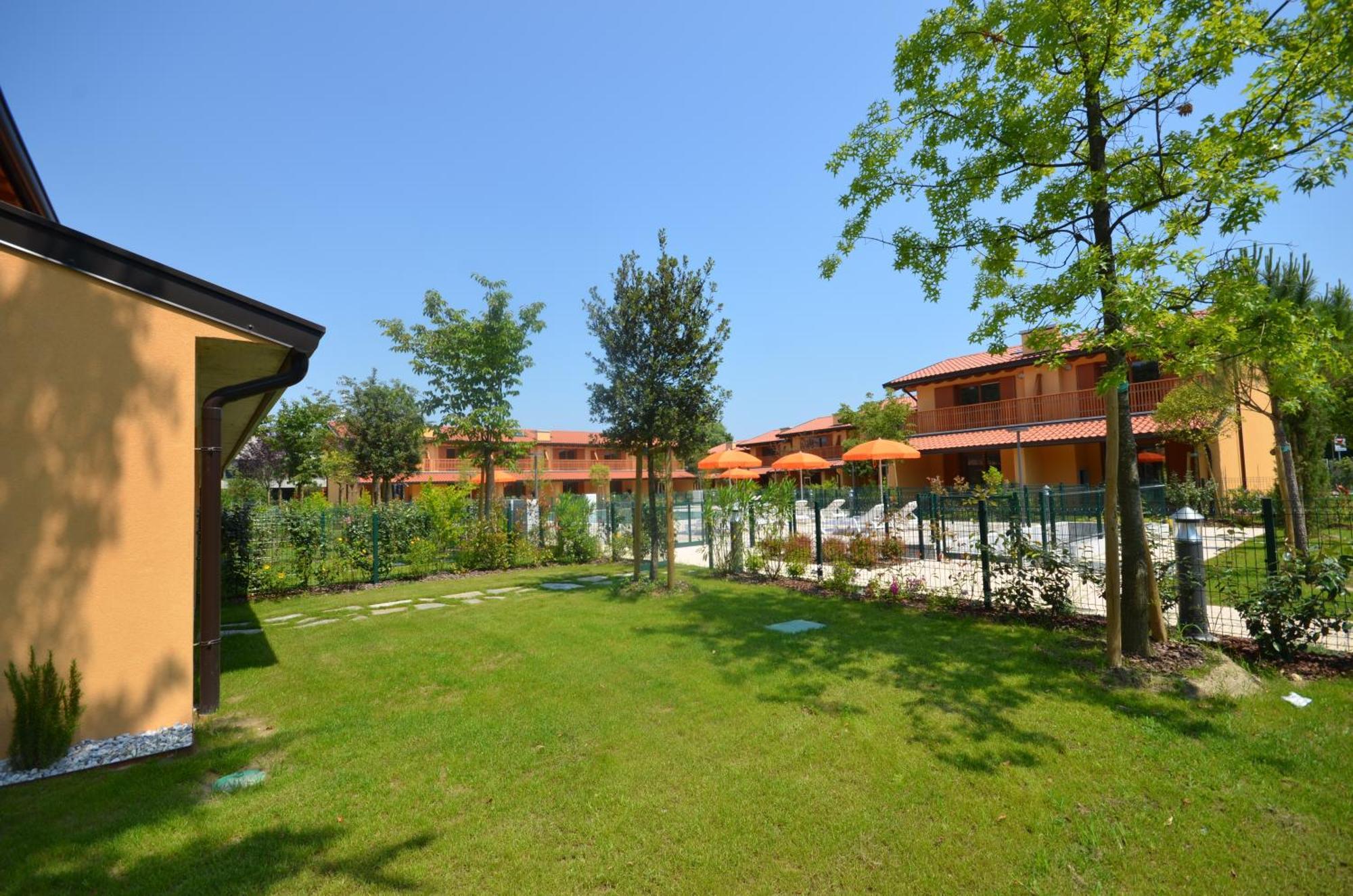 Villaggio Tamerici Lignano Sabbiadoro Exterior photo